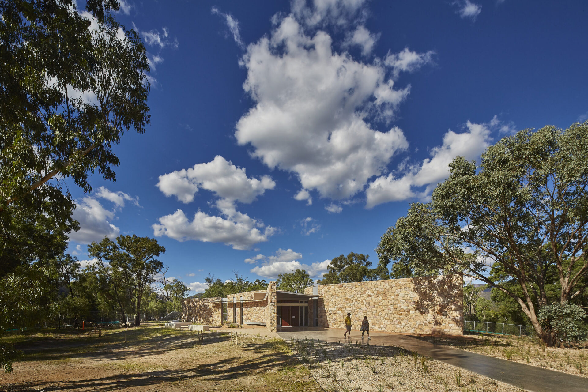 Tourism + Culture, Warrumbungles National Park visitor centre, landscape, exterior